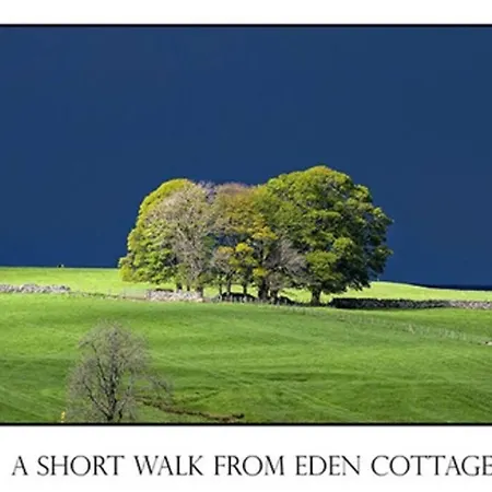 District Romantic Get Away In 1 Acre Gardens Off M6