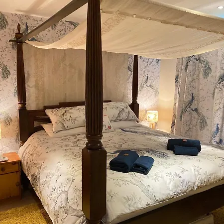 Tatil Evi District Romantic Get Away In 1 Acre Gardens Off M6 *