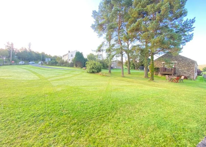 Feriehus District Romantic Get Away In 1 Acre Gardens Off M6