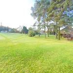 Сasa de vacaciones District Romantic Get Away In 1 Acre Gardens Off M6